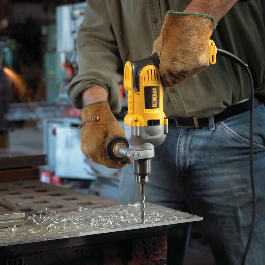 نحوه کار با دریل برقی