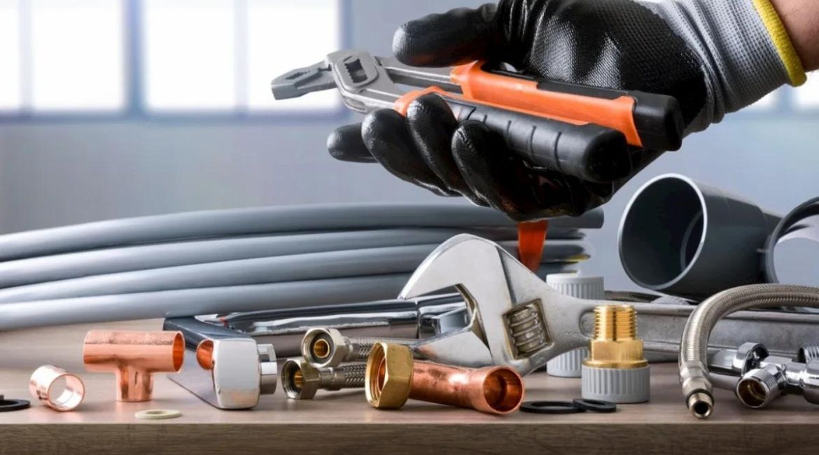 10 ابزار کاربردی لوله کشی در خانه