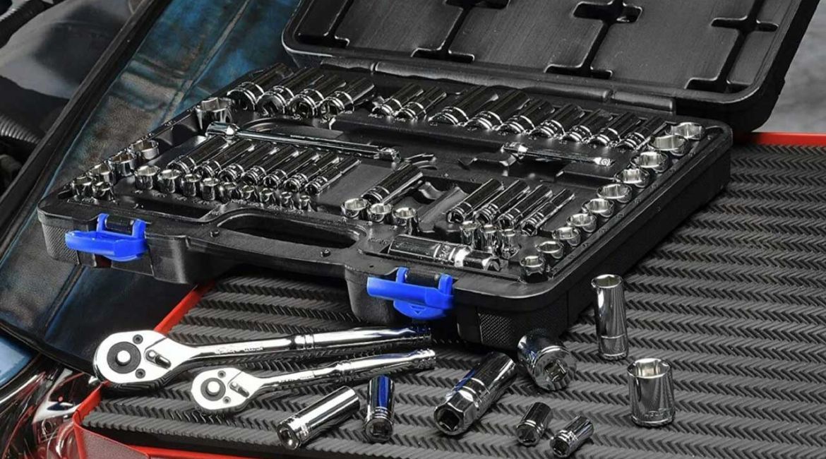 راهنمای خرید جعبه بکس و بررسی ابزار های داخل آن